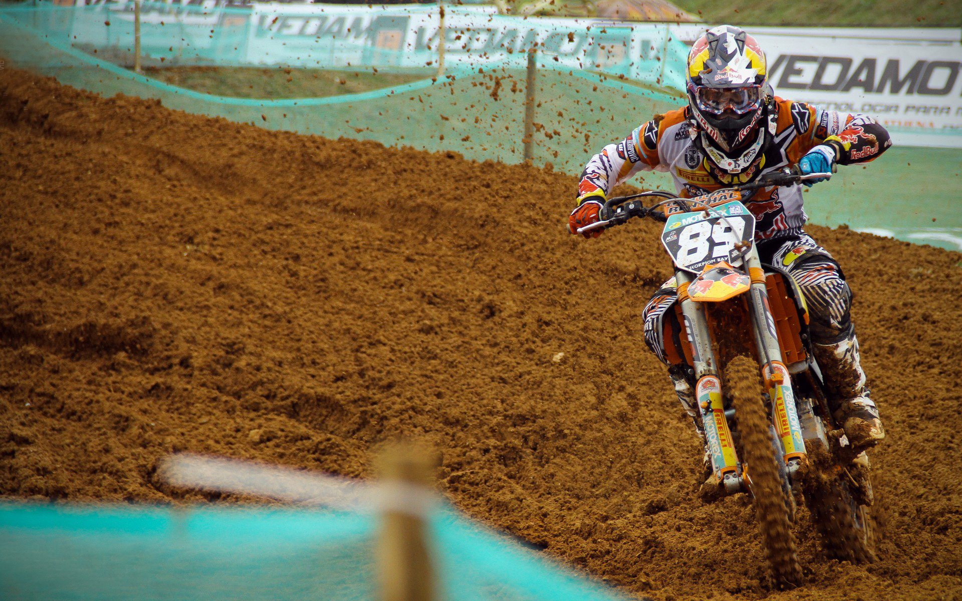 法甲球员视觉追踪训练促进战术执行精准度研究